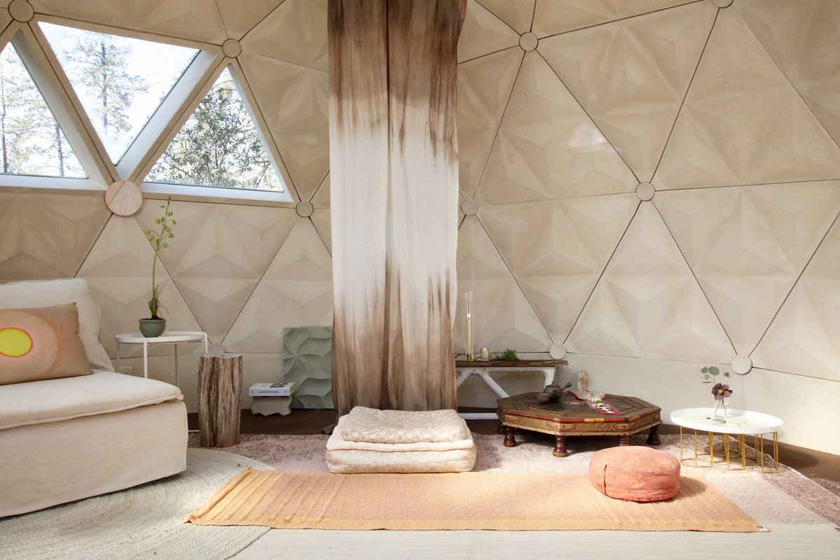 Micha Mikailian tweet media