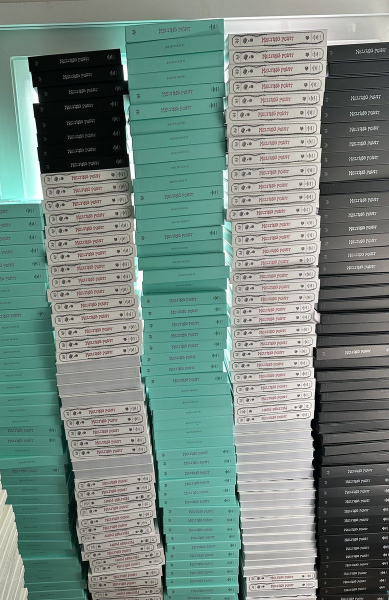 bluejayshop's tweet photo. #Bluejayshop_GA 
FREE ALBUM GIVEAWAY! 🥳

- follow us 🔔
- retweet + rt like 📌
- reply 

ends in 7 days 🚶‍♀️ https://t.co/8PAUhQShR4