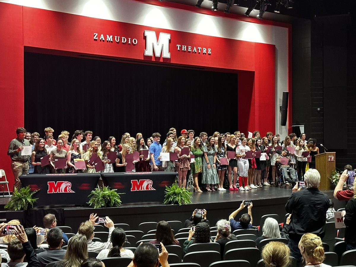 Celebrating over 90 senior scholarship receptions @MilfordHsEagles. Let’s Go 🦅
