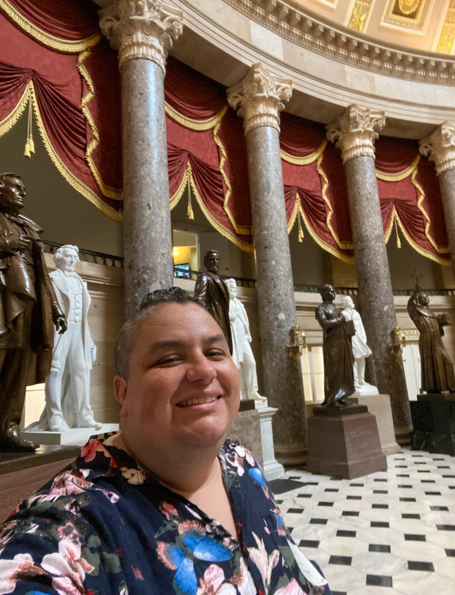 PresidentsVisit's tweet photo. Can you tell I love Statuary Hall? I think it’s one of the most beautiful rooms! 😍🪦⚰️🦅🇺🇸🏛
Check out “John Quincy Adams’ Tomb”! https://t.co/8eu0fWAW98
#JohnQuincyAdams #grave #tomb #president #Capitol #StatuaryHall https://t.co/O6UexsfRlg