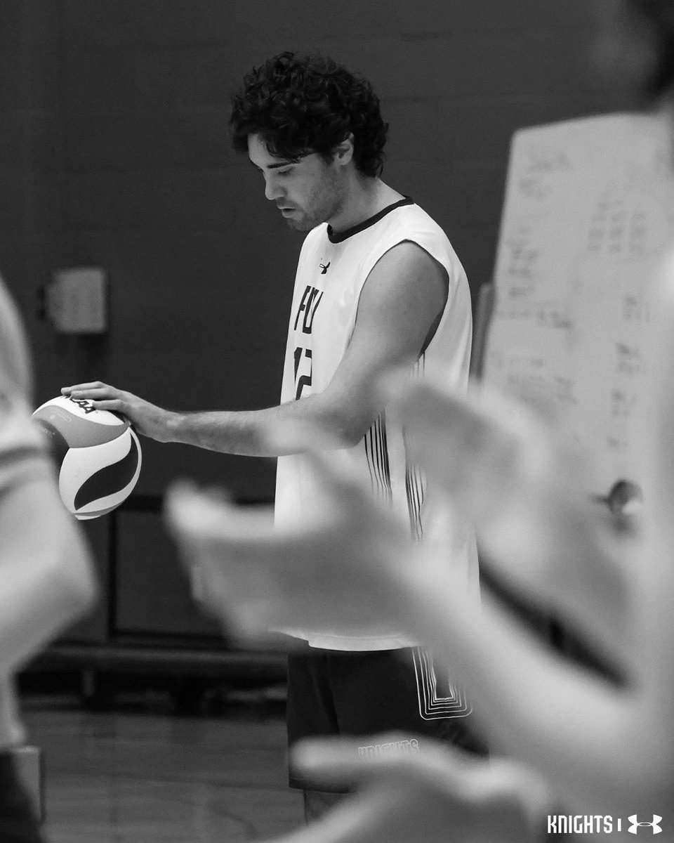FDUKnightsMVB's tweet image. first set? that’s all us.

#uKNIGHTED | #NECMVB