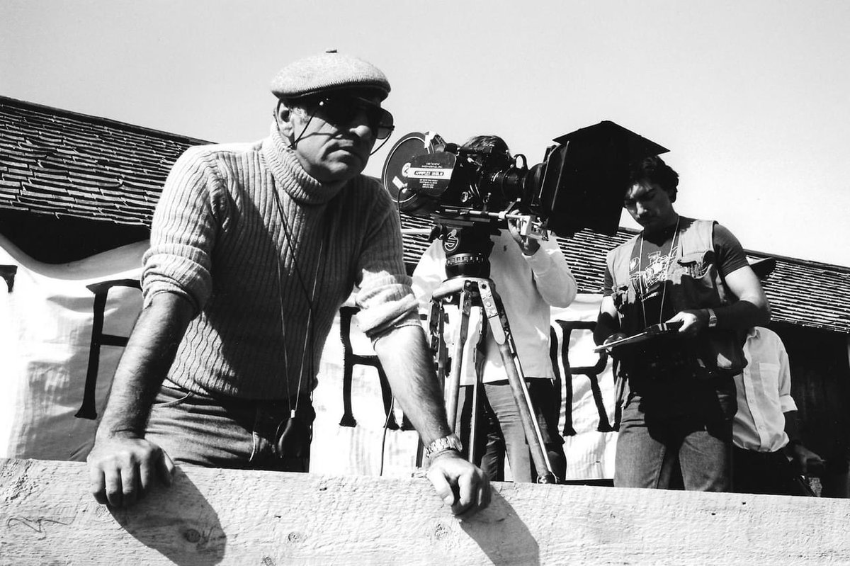 SamuelLountFilm's tweet photo. Happy @CanFilmDay. DOP Marc Champion with operator Tom Fillingham and 1st Ass’t Camera on location at @KingsLandingNB Sept 1984 #CanFilmDay #CdnHistory https://t.co/dCiPHAseLK