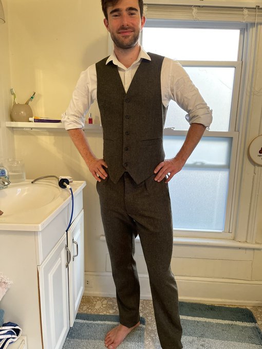 Finally done with the pants. (Aside from sewing up the belt loops and adding buttons to the pockets and<a href="/tag/nakedattraction"class="tags"><span>#nakedattraction</span></a>