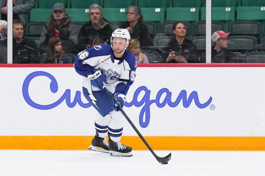 Dylan Duke makes his AHL debut tonight for @SyracuseCrunch! #ProBlue