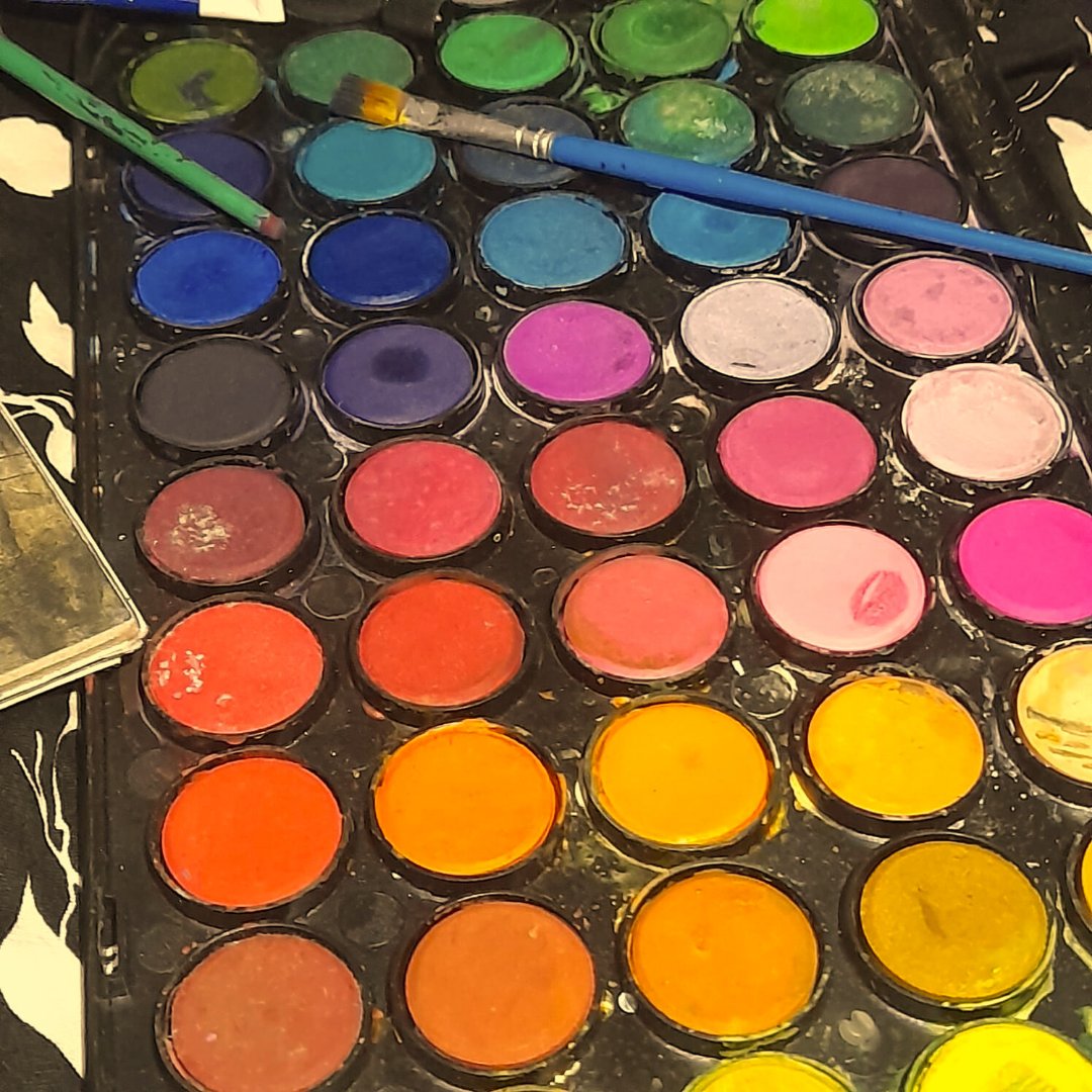 Painting turns out to be... much different from drawing ...