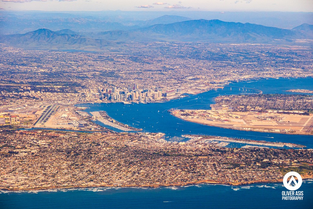 olasis's tweet photo. San Diego, California as seen as you depart San Diego International Airport heading towards the east.

#sandiego #visitsandiego #sandiegocalifornia #cityscape #sandiegoregion #sandiego_ca #exploresandiego #discoversandiego #windowseatplease https://t.co/8OD7kJUCq9