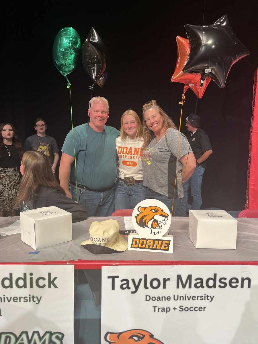 BrightonBulldo2's tweet photo. Had three amazing players sign letter of intents today. Two for softball and one for soccer and trap shooting! Congrats Delaney Wilson (Otero softball), Brylyn Haddick (Adams State softball) and Taylor Madsen (Doane soccer &amp; trap). Very proud of you ladies! https://t.co/thiG2zng4c