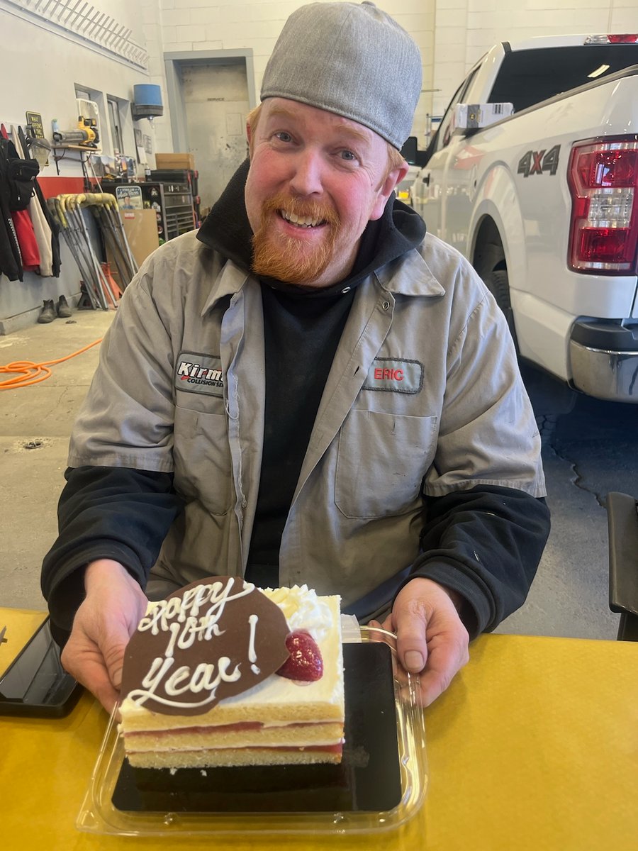 Eric from our North Vancouver team celebrates 10 years working for Kirmac. Let's raise a slice to many more years of success together! 🍰🎉 #MilestoneMoments #TeamAppreciation #ADecadeOfExcellence #kirmaccommunity #kirmaccollision #techlife #loveyourjob #cakelife