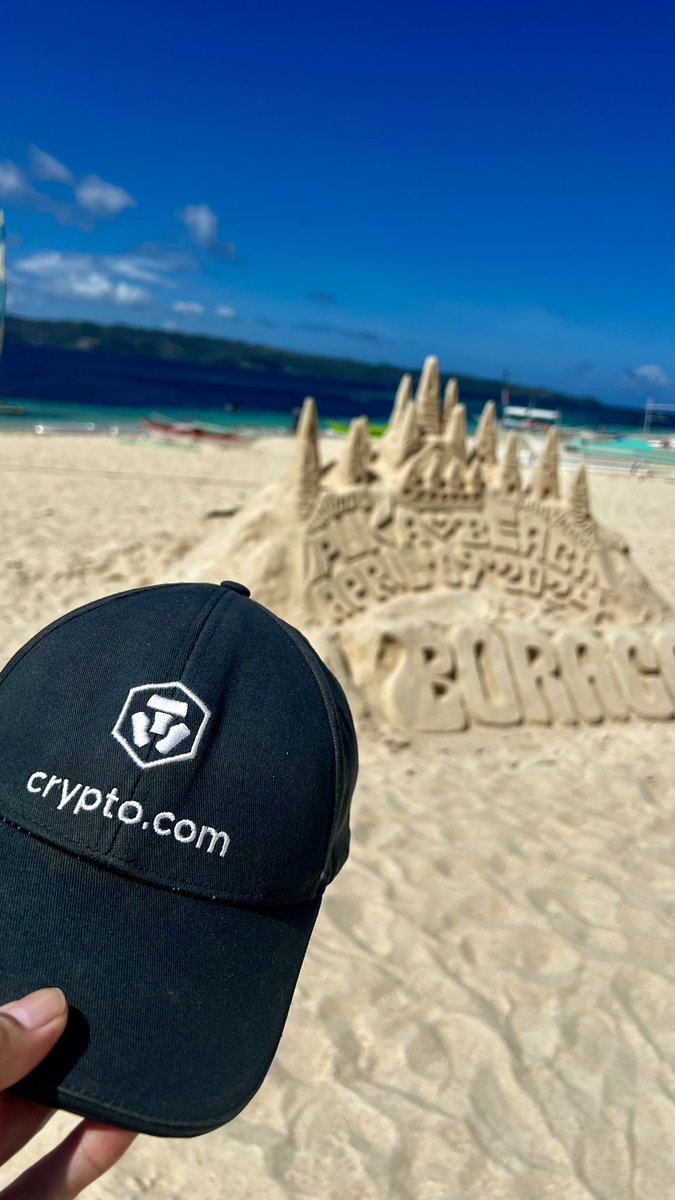 Do you like the sand castle? #CROFam 📸 : @crypto0x