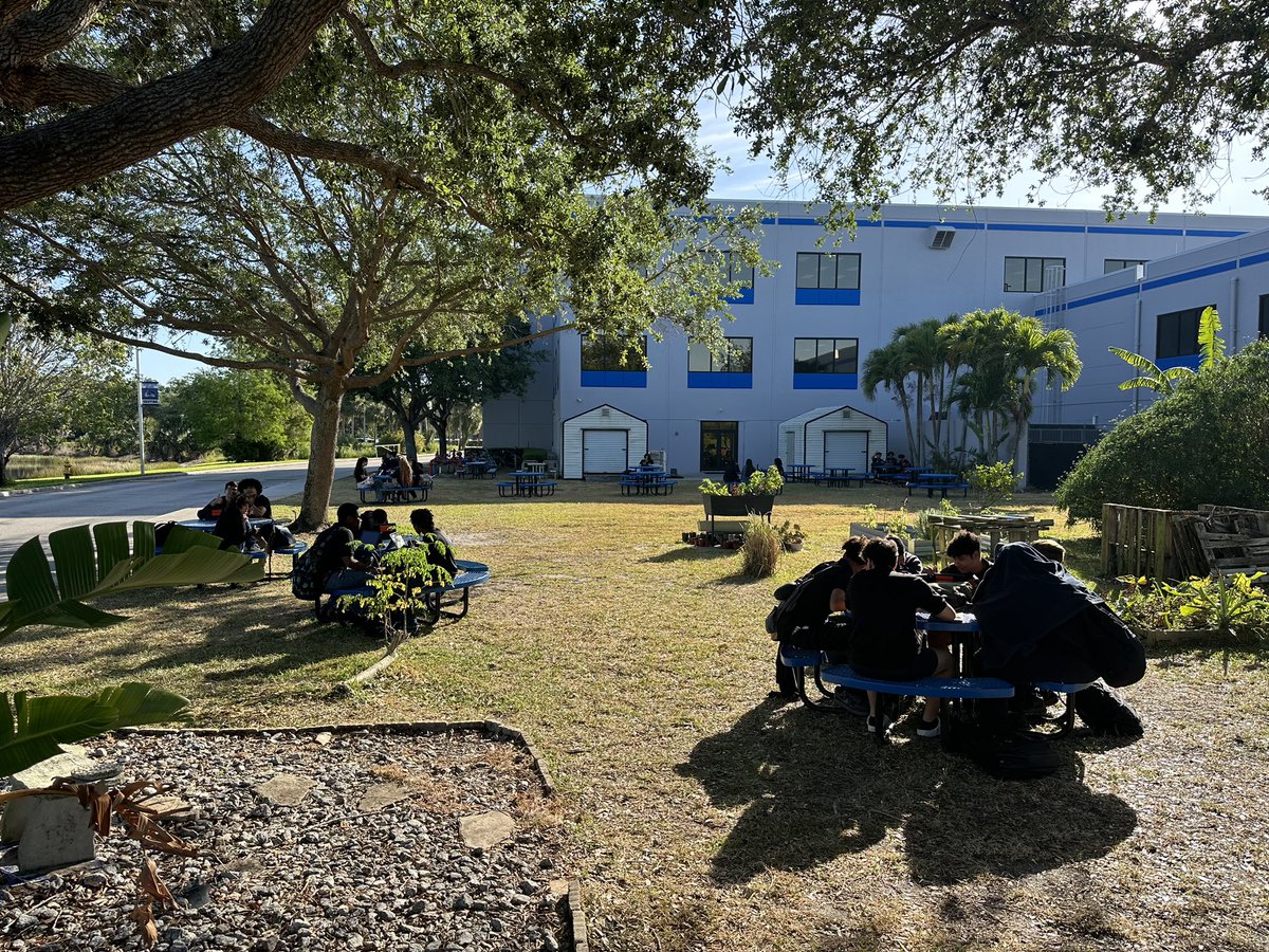 Gateway Intermediate/High School tweet media