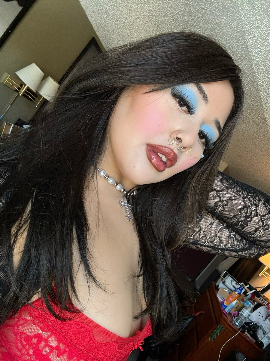kodakabi's tweet photo. Coachella I ❤️ u https://t.co/AZau9MCnfQ