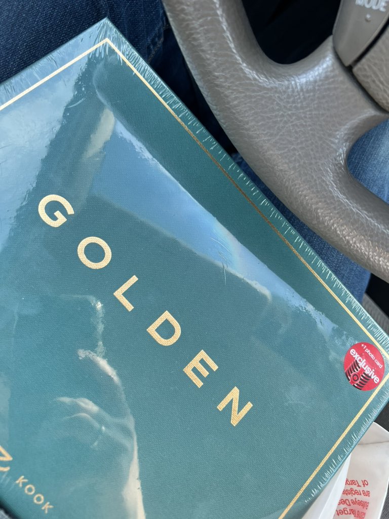 BtsRose95's tweet photo. This is why I shouldn’t be allowed to go to target by myself https://t.co/nQgXrsVyfQ