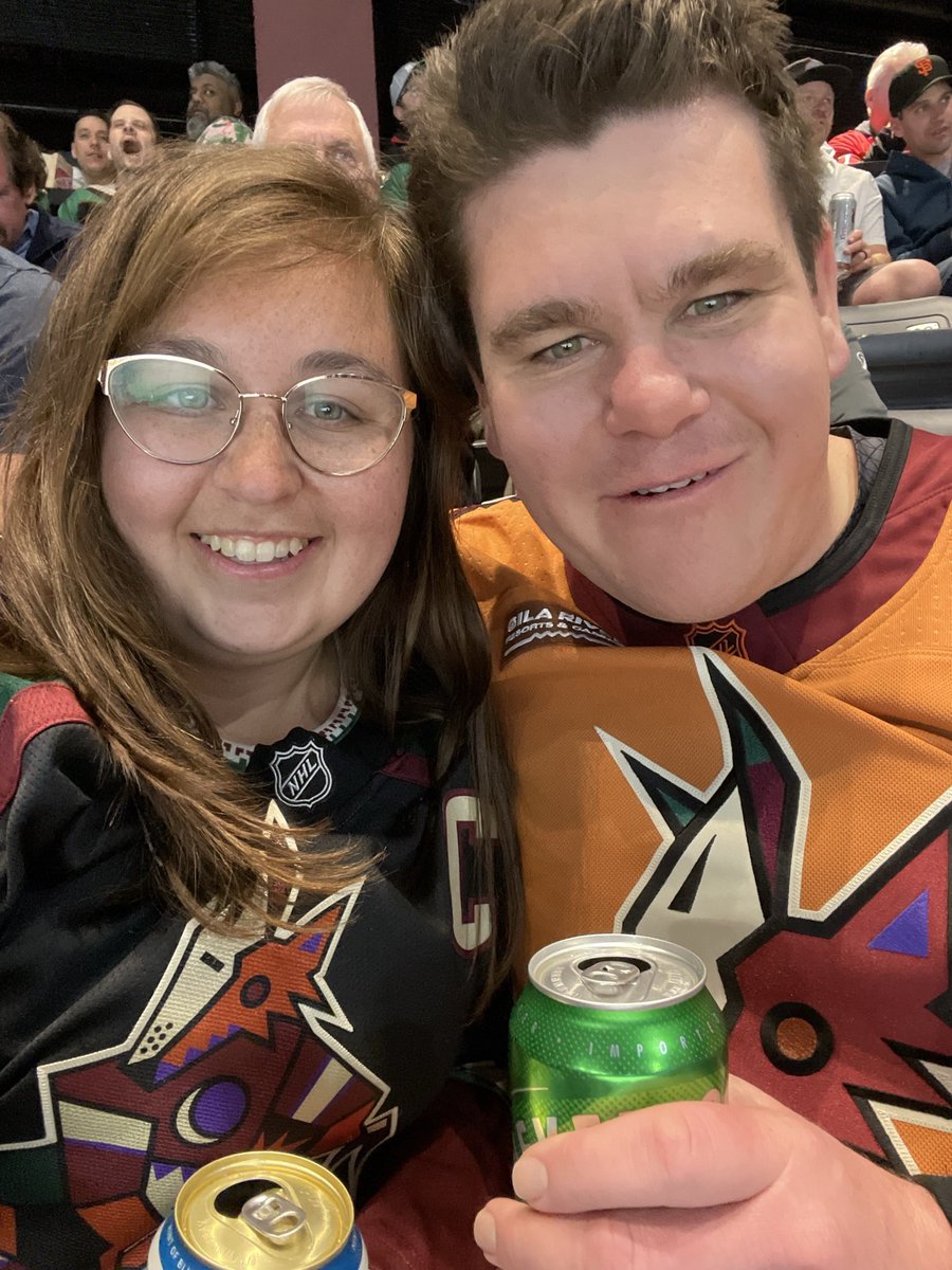 Kaci_Demarest's tweet photo. The @ArizonaCoyotes introduced me to some of my favorite people and gave me some of the best memories over the years— from growing up as a fan and going to games with my dad to working on the social squad. 

Hockey belongs in the desert. 🏜️ https://t.co/912XVPwwML