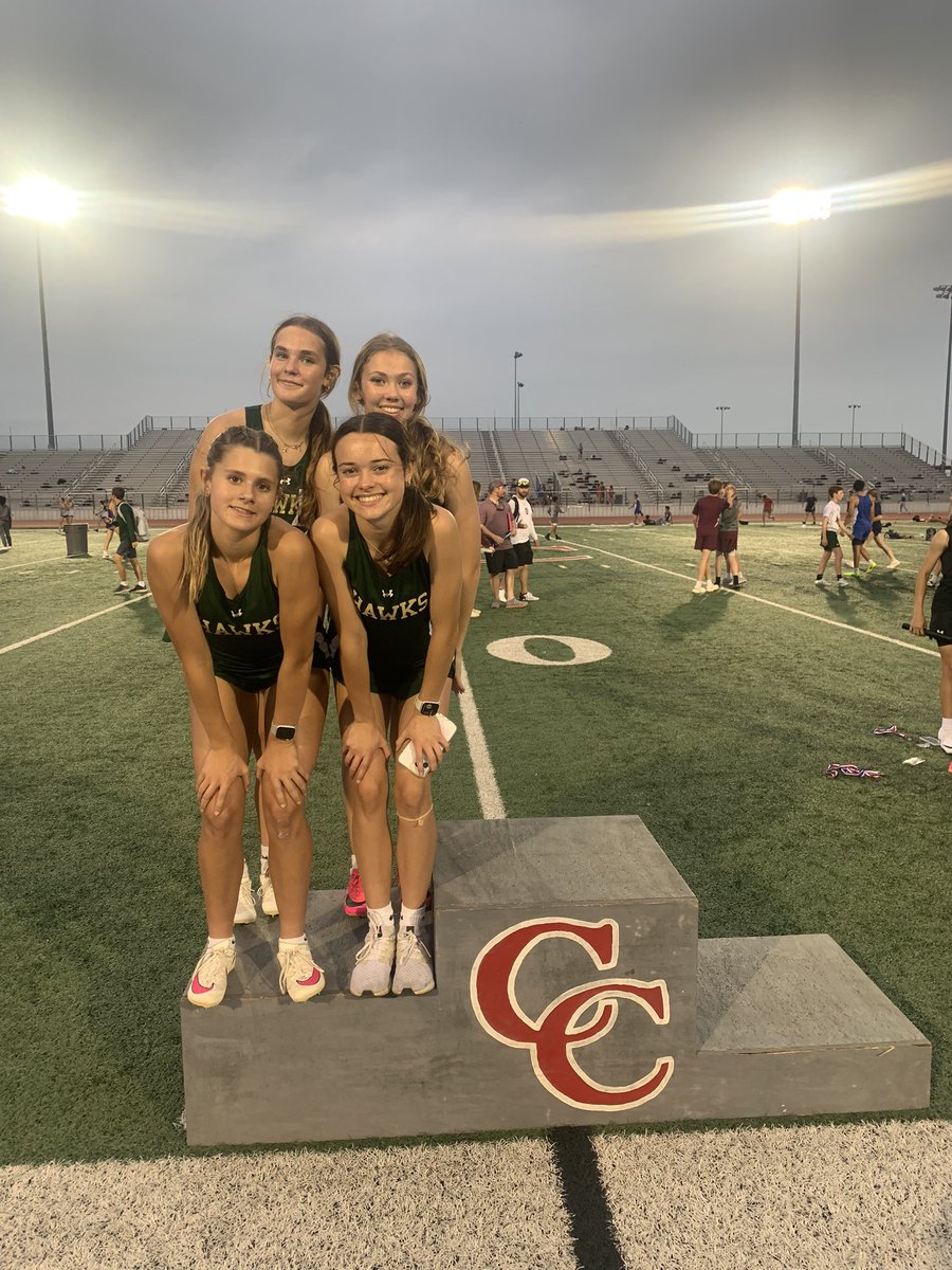 8th grade girl 4X200 Relay takes 2nd at District! 🥈