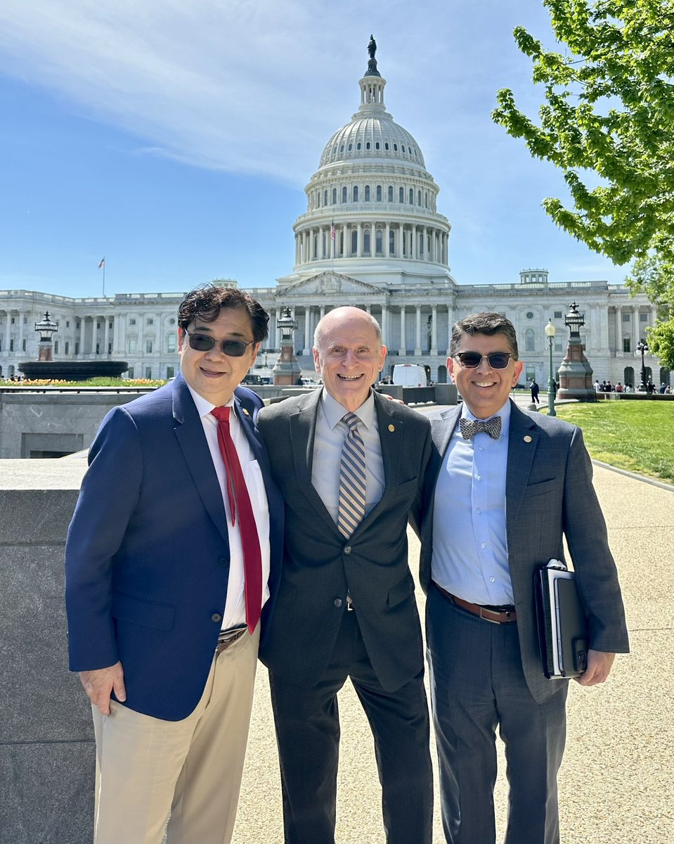 Hill Day with our CAP @Pathologists power team, President, Dr. Karcher  @DonKarcherMD and President elect, Dr. Zhai @ZhaiJim - advocating for our specialty and our members! 🔬 #SetThePath24 #pathology #laboratorymedicine #LeadershipMatters @NorDxLab @MaineHealth #advocacy