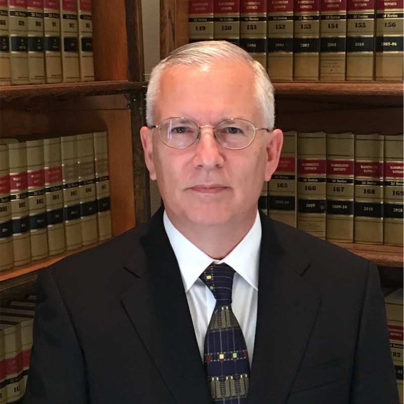 Ever wondered what the child of Judge Berzon, Rawlinson, Murguia, Easterbrook, Wood, & Krause would look like? Well, you'd get Washington State Supreme Court Commissioner Michael Johnston. Here is a lowlights thread of today's hearing in the @smfjb_org case: 🧵