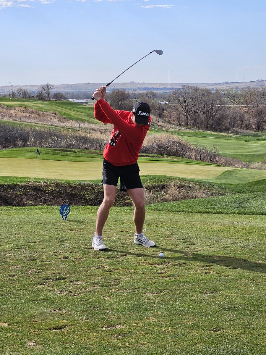 Bbowboysgolf's tweet photo. The varsity played at McCook today and scored 374 as a team, placing 9th. We'll play at Gothenburg tomorrow. https://t.co/5bWz9uG5Yq
