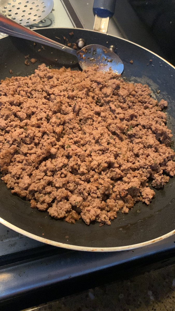 asim_jackson's tweet photo. I don’t need to spend $10 onna pie when I can make it myself #ChefJ 👨‍🍳 https://t.co/C5eP7zJAyJ