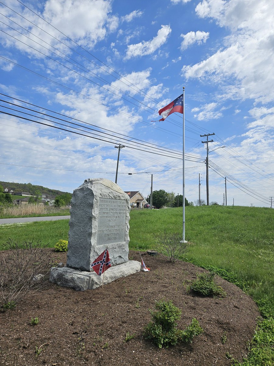 SpringHillSCV's tweet image. Our camp placed a flag at the Cannon Co. #Confederate Monument in Woodbury, Tenn. Erected in 1926 by the UDC, on the spot where LTC John B. Hutchenson was KIA Jan. 25, 1863. #SCV