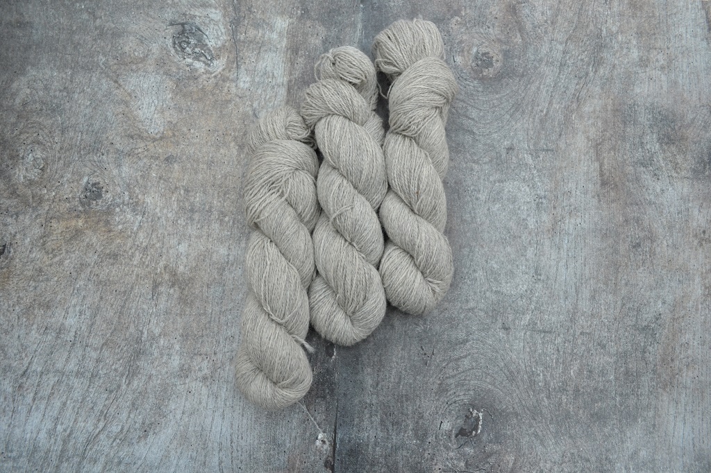 Undyed Yarn.   British and Welsh Yarn

Not everyone wants their yarn to be dyed. You may want the natural colours of the fleece in your project, or you may wish to dye yarn yourself. 

Jacob, Alpaca, BFL Gotland and others    

#MHHSBD