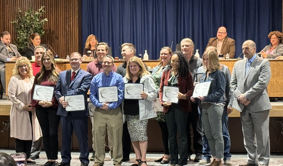 AryStacey's tweet photo. Outstanding Teacher of the Year nominees. #carterstrong @Amylh14Hendry @massp @WCS_KIDS https://t.co/YMPgD6Dx0V