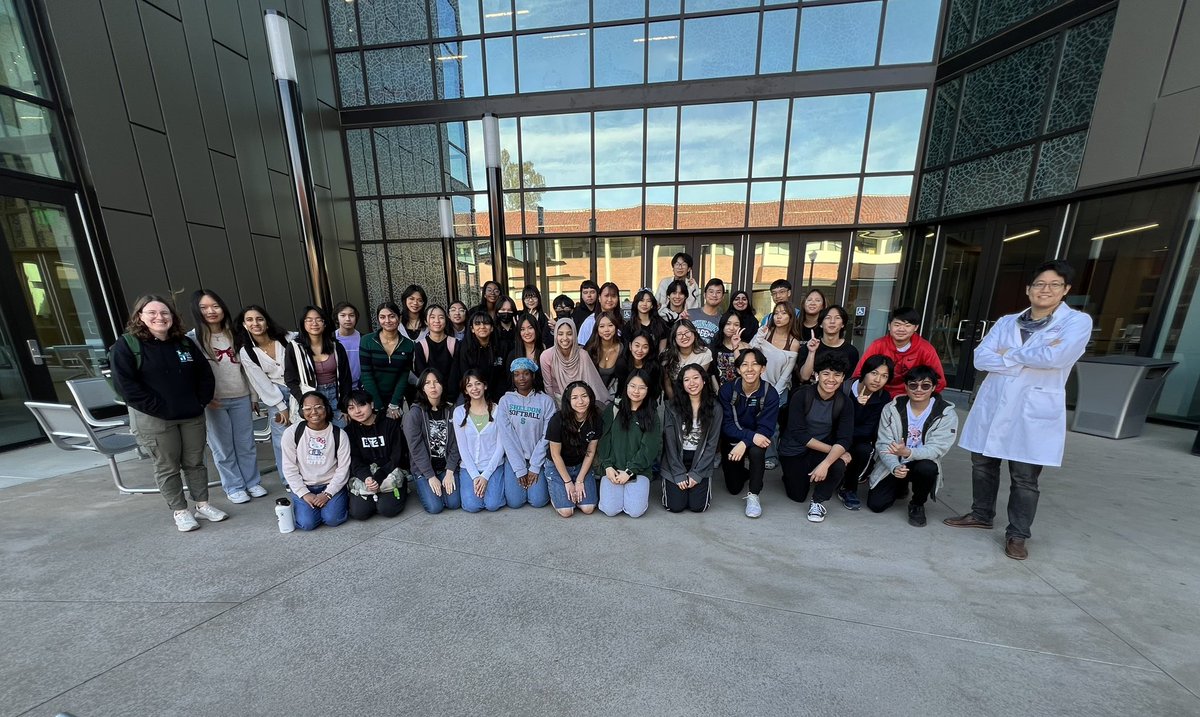 shsbiotech's tweet photo. Last Friday, our Biotech students had the opportunity to tour Sacramento City College and partake in hands-on activities that allowed them to explore the numerous pathways in both the science and medical fields. https://t.co/XXVEqx3ybx