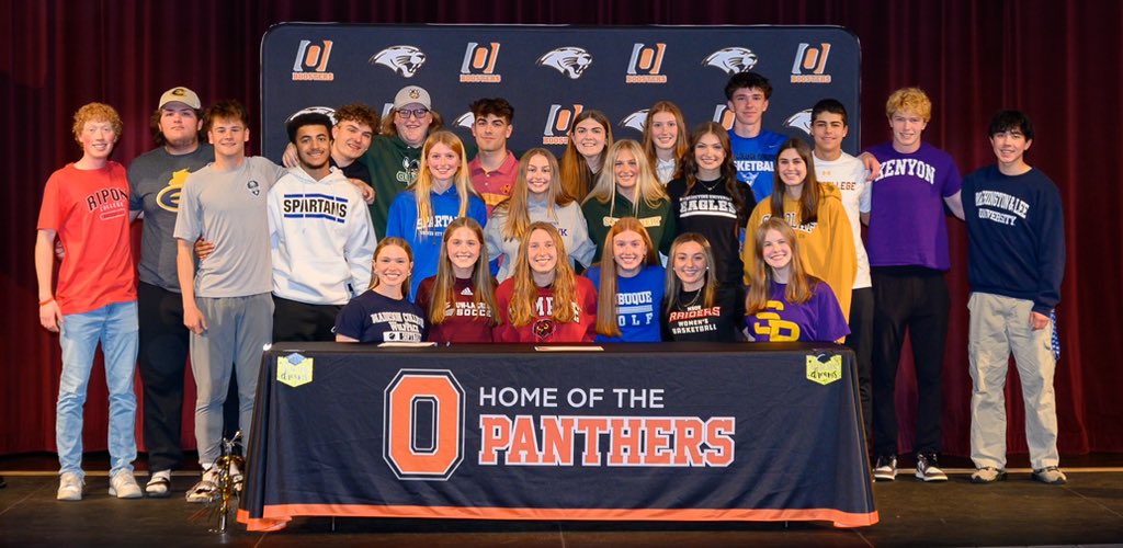 Huge congratulations to our 25 seniors from the Class of 2024 who have collegiate athletic plans. We’re so proud of you and can’t wait to see what your futures hold! #OregonAchieves <a href="/OregonSchools/">Oregon School District</a> 🧡🖤✍️🎓