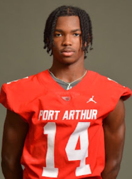 <a href="/thatPAspeed/">#thatPAspeed</a> ✅ 
routes ✅ 
grades ✅ 
character ✅
Hands ✅
Looking forward to watching <a href="/_Semaj02/">Semaj Pierre</a> at the regional track meet!