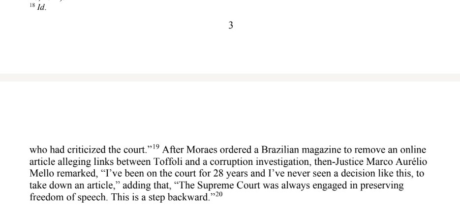 CARAMBA!!! Xandão estava fazendo ao maximo para esconder as denuncias de corrupção, censurando até a Crusoé... QUE BIZARRO 

'Depois que Moraes ordenou que uma revista brasileira removesse um artigo online alegando vínculos entre Toffoli e uma investigação de corrupção,...'