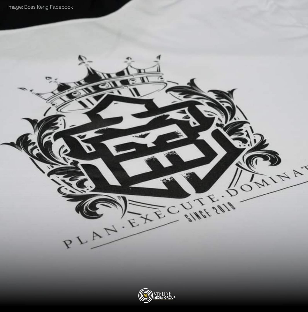 VL_MediaGroup's tweet photo. BOSS APPAREL APRIL RELEASE 😱
Bagong koleksyon ng Boss Apparel ni Boss Keng, abangan!
📸 Boss Keng | Facebook
#BossKeng #BossApparel #TeamPayaman #VIYLineMediaGroup https://t.co/BNwyCohFqY