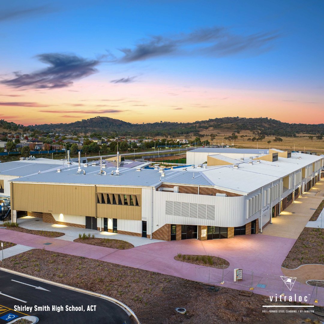FairviewArch's tweet photo. With rapid growth in #Gungahlin #ACT, the new #ShirleySmithHighSchool has opened feat. 3,728m2 of Vitraloc 'Shadow' steel #cladding. Forme Facades, #IconConstruction &amp; #ACTGov have praised the timely supply of Vitraloc, producing a high-quality #façade.

https://t.co/8I44Ivw5Oq https://t.co/JciCsVgf4i