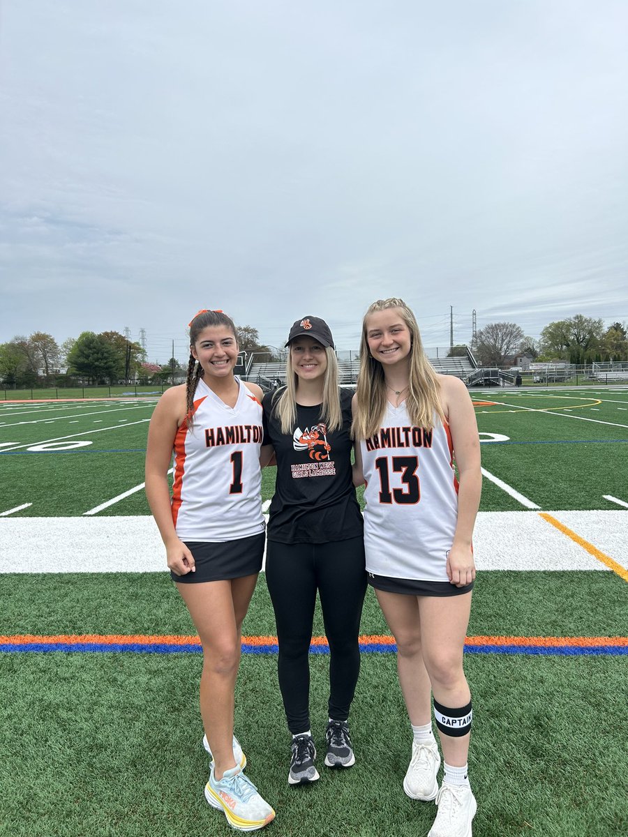HAPPY SENIOR DAY LADIES 🖤🧡🥍