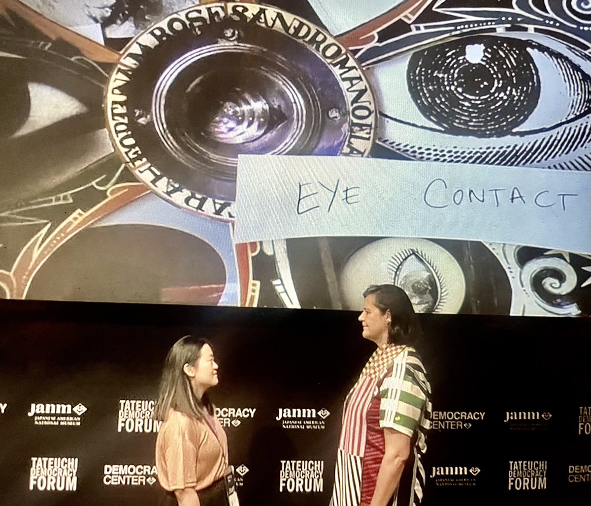 Ela_Bittencourt's tweet image. Kirsten ⁦@abbypsun⁩ = eye contact ⁦@IDAorg⁩ #docsgetreal #docsgetloose