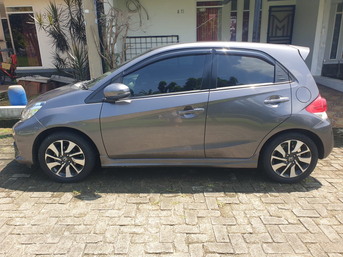 For Sale,
Honda Brio RS A/T 2017
🙏🏻🙏🏻