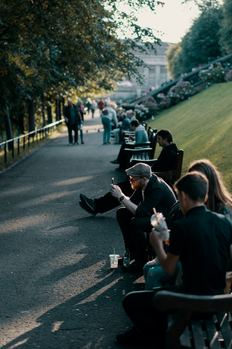 From the rise of the bourgeoisie to increased increased workers leisure time, #publicspaces have evolved. What's your definition of public space? How would these spaces change with more #leisuretime? #Community #PublicRealm #urbanism #placemaking
📸 : Ross Sneddon on Unsplash