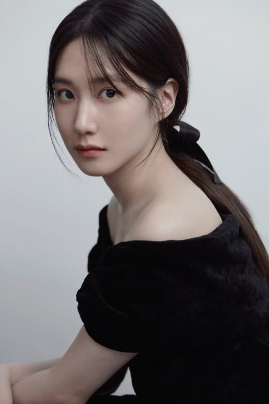 Actress Park Eun-bin is set to embark on creating another iconic character as she confirms her participation in the drama 'Hyper Knife' (working title), a medical crime thriller scripted by Kim Sun-hee and directed by Kim Jeong-hyun. The production is a collaboration between CJ