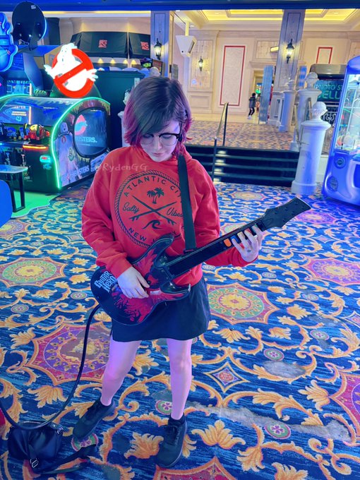 guys&hellip; i think i might be short!!! https://t.co/VTlnq89XxA<a href="/tag/mvsales"class="tags"><span>#mvsales</span></a>