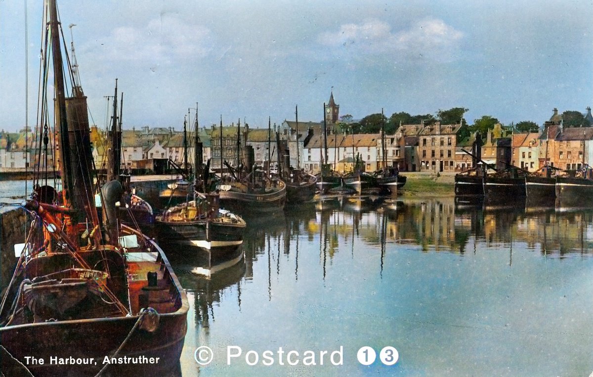 Anstruther
Postcard used in 1928, harbour filled with the steam drifter fleet

#Fife
#Anstruther
#EastNeuk
#Fishing
#oldPostcard
