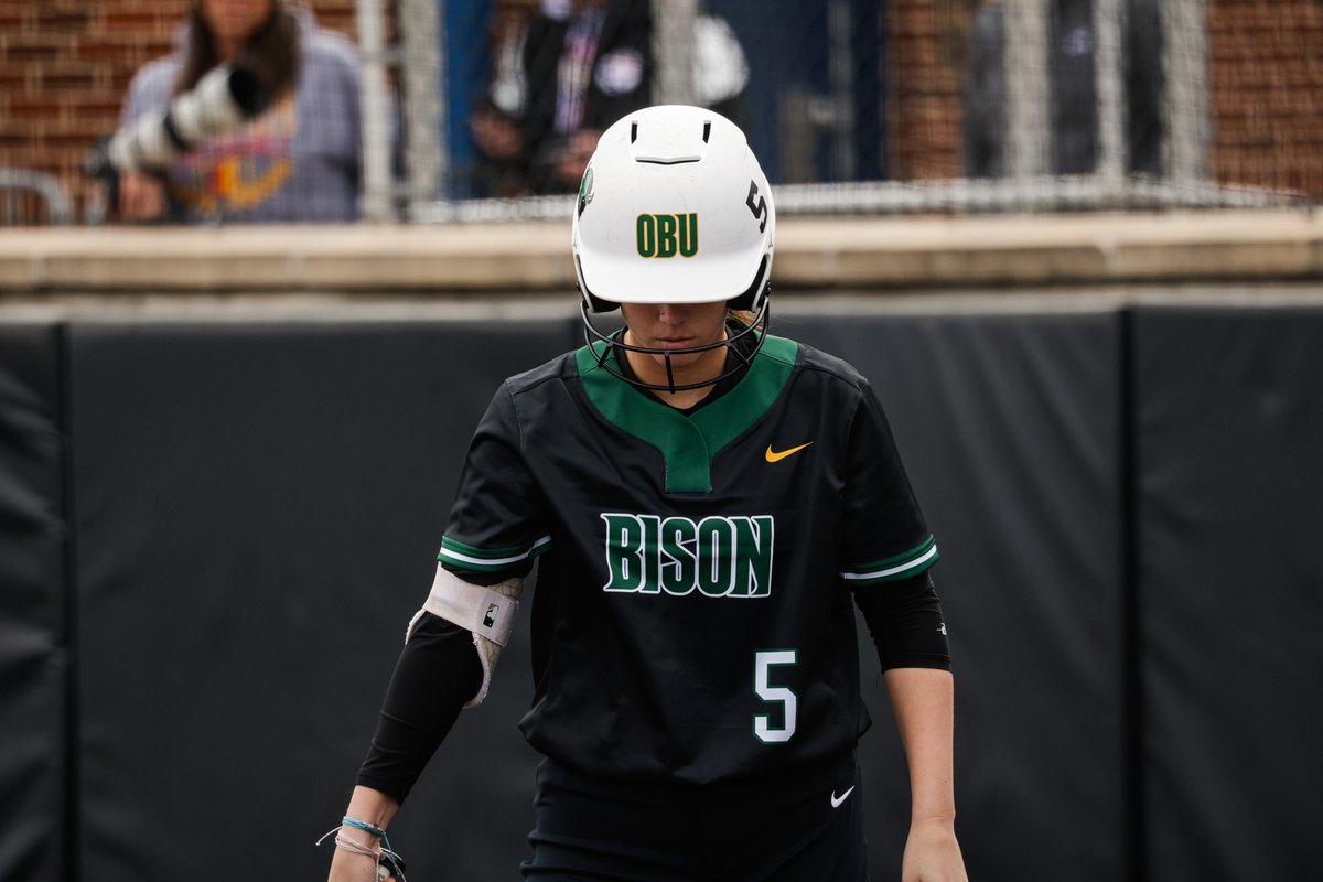 OBU_Softball's tweet photo. ✨SENIOR SPOTLIGHT✨

93 GP, 76 starts
43 H
28 runs scored
16 RBI
9 SB
86 PO
All-GAC Distinguished Scholar
Easton/NFCA All-America Scholar-Athlete

Thank you for your service, Sydney 🫡 https://t.co/1ialhTbZLb