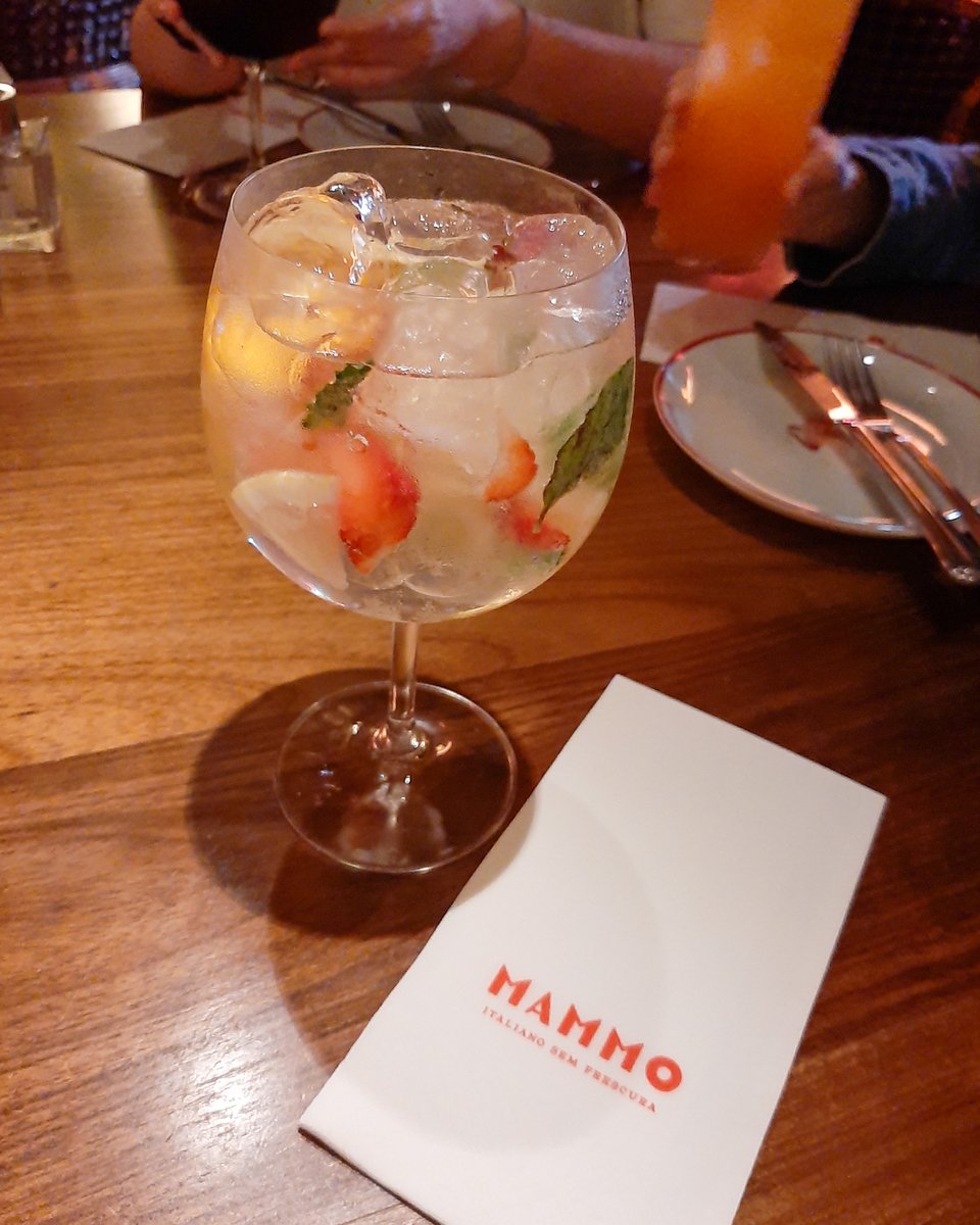 flambadocachaca's tweet photo. #FnCViaja: três restaurantes para fãs de comida italiana em Fortaleza https://t.co/2RhP5YquxE https://t.co/UKPOFSD7kW