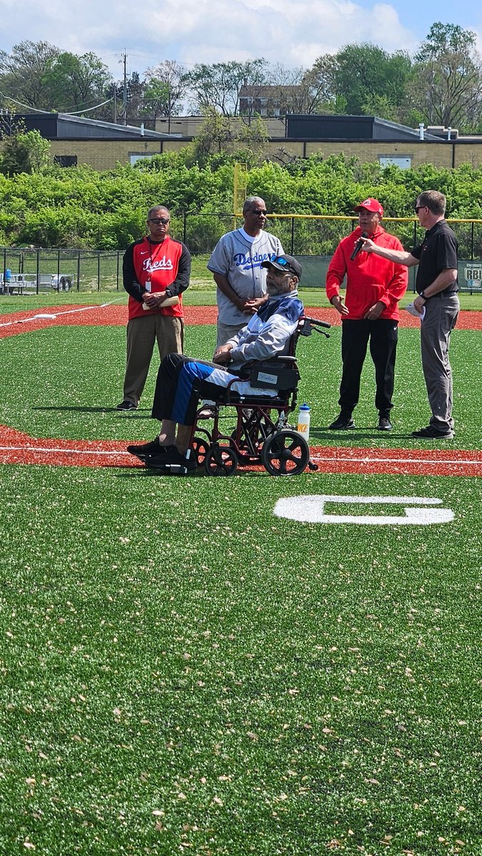 Great day with @RedsCommunity at the P&G Reds Youth Academy for the Joe Morgan HBCU Classic w/Wilberforce vs. Kentucky State on the anniversary of Chuck Harmon's historic debut in 1954. Chuck Harmon Jr. and Dave Parker were on hand.