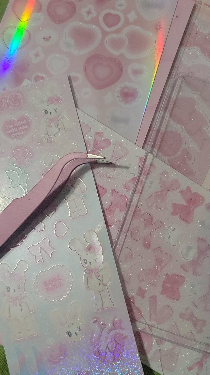 Wednesday are pink deco days 💗