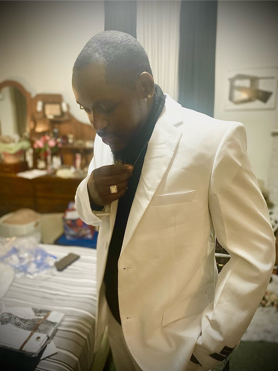 DatGuyFrankG's tweet photo. https://t.co/9Br45nZc7M
