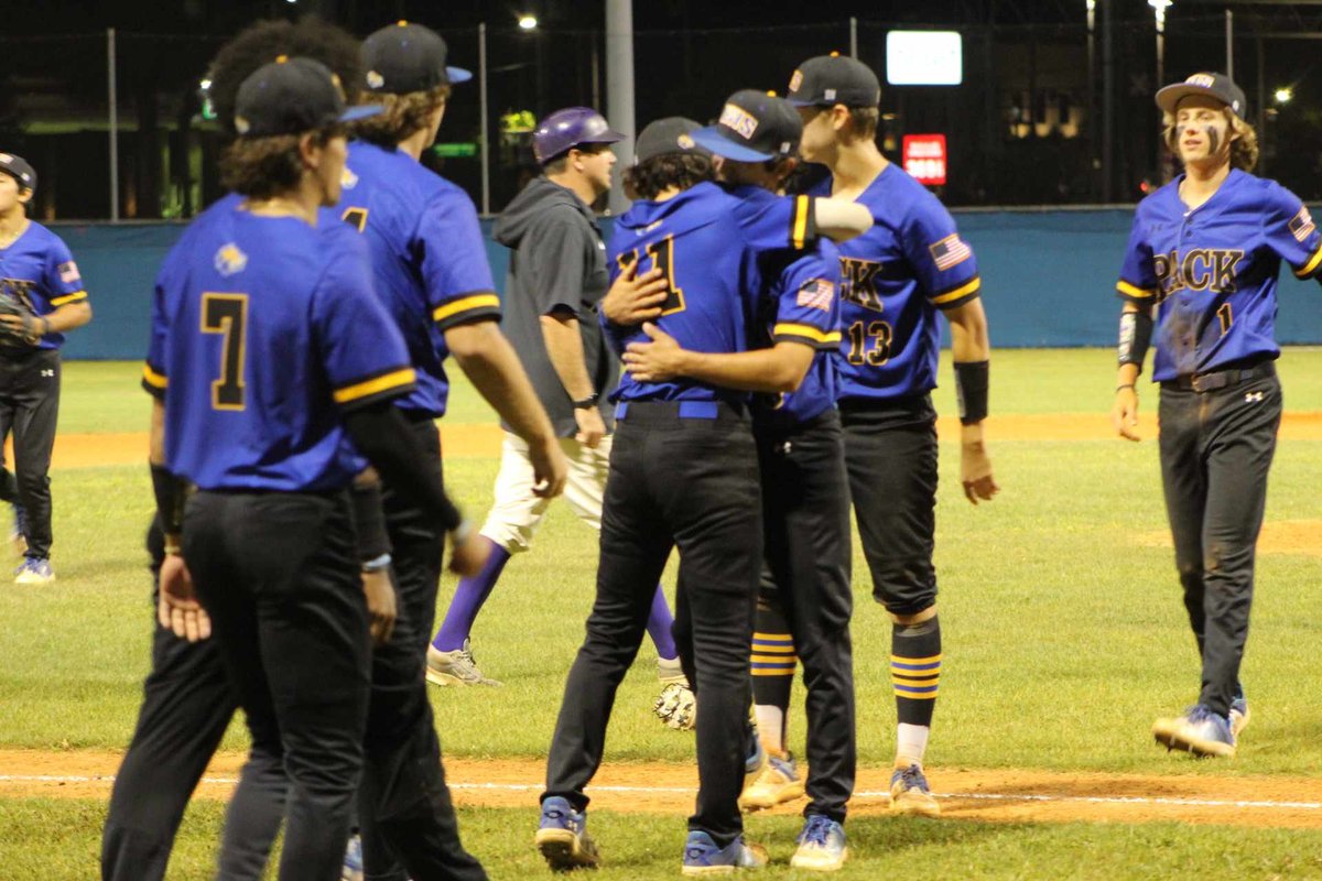 LargoBaseball's tweet photo. They wanted to start something this year. That was to make this program standout ✅. They’ve made a city extremely proud in all aspects. How they hold themselves, how they play the game, and their desire for success of one another. That is the end game for us. #gettothenextlevel https://t.co/Yg0zFEO9ss