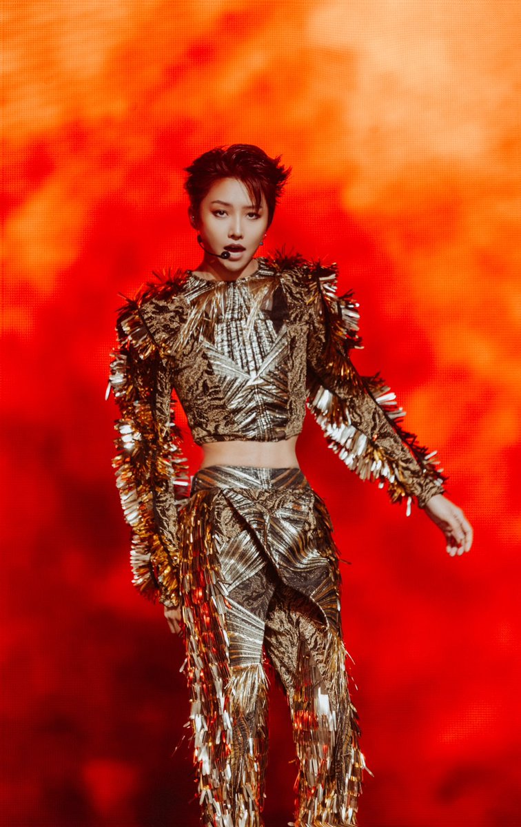 XinLiulyx0420's tweet image. Very happy to bring my passion to Coachella! 🐦‍🔥
Thank you for everything
Peace out🤞

很开心和海外的大家见面
能把热爱带到Coachella！🐦‍🔥
感谢每一位的付出
Peace out🤞

Thx @88rising ❤️‍🔥