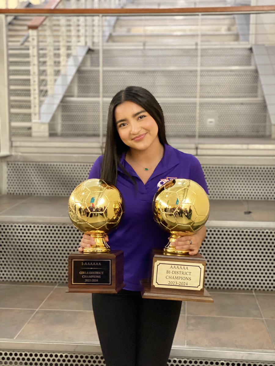 Coach Velazquez tweet media