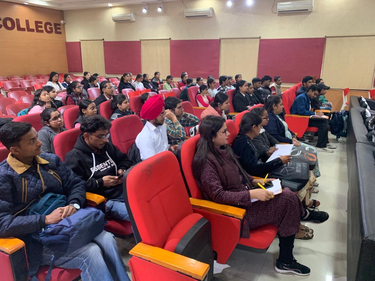 Eco-club, #DoabaCollegeJalandhar in collaboration with #ReapBenefit organized an  Interaction session”Team up to clean up” on 7 th March, 2024. Mr. Bharat Bansal from Reap Benefit (NGO) was the Resource person. 
#EcoClub #GNDUEcoClub 
#PrincipalPardeepBhandari
