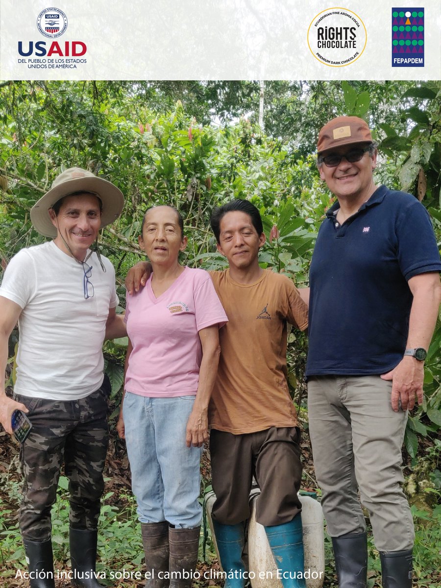 fepapdem's tweet photo. @fepapdem  y #ChocolatesRights visitan #Esmeraldas para conocer las necesidades y barreras que enfrentan las personas con discapacidad y sus familias en la producción de cacao y como el Cambio Climático afecta su forma de vida.
Gracias a @USAIDLAC 
#inclusion #dispacacidad https://t.co/UMbkcXkYRU