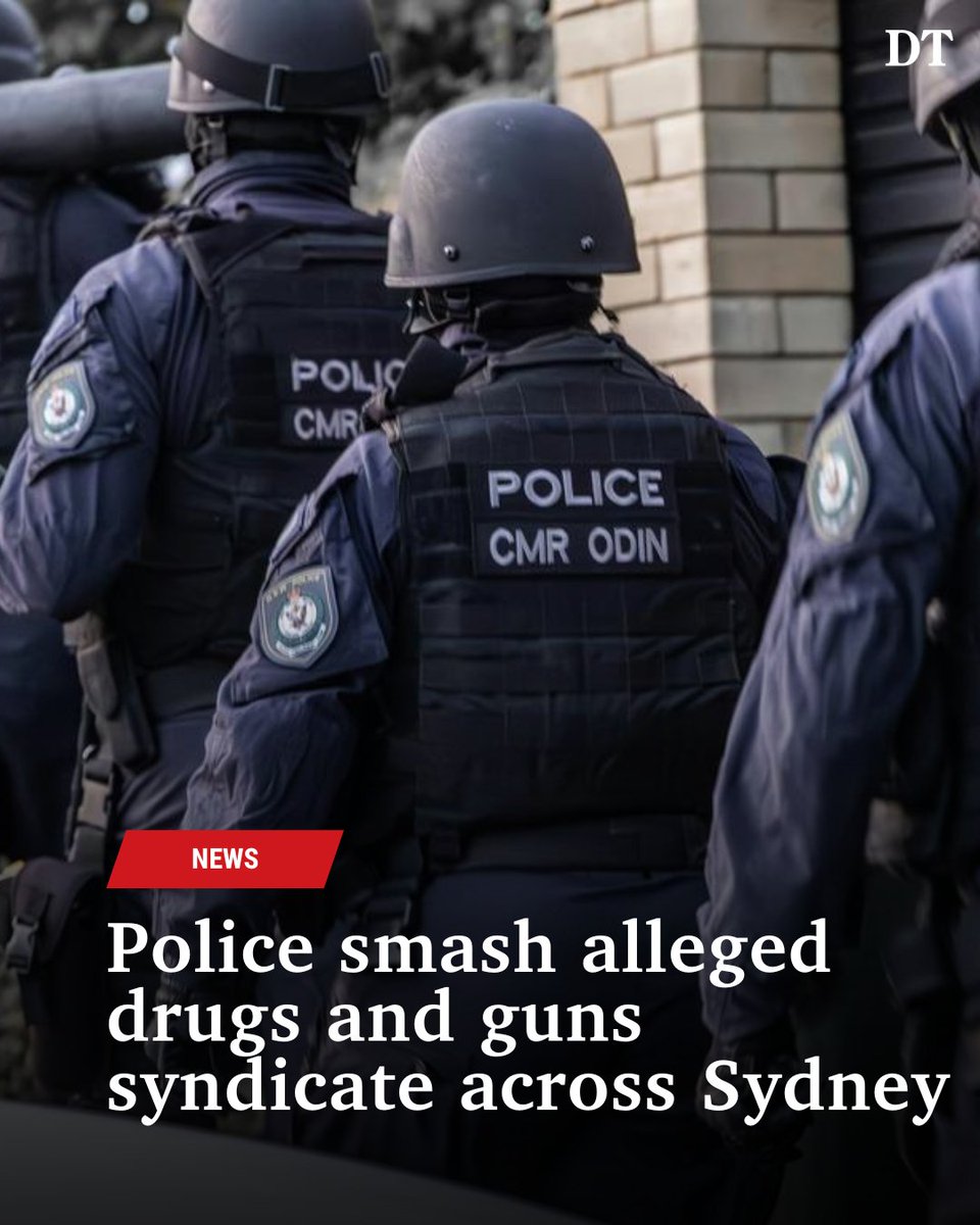 Police have seized half a million dollars in cash, multiple guns and prohibited drugs during a major crackdown across Sydney. FULL STORY: bit.ly/3QuDjnV