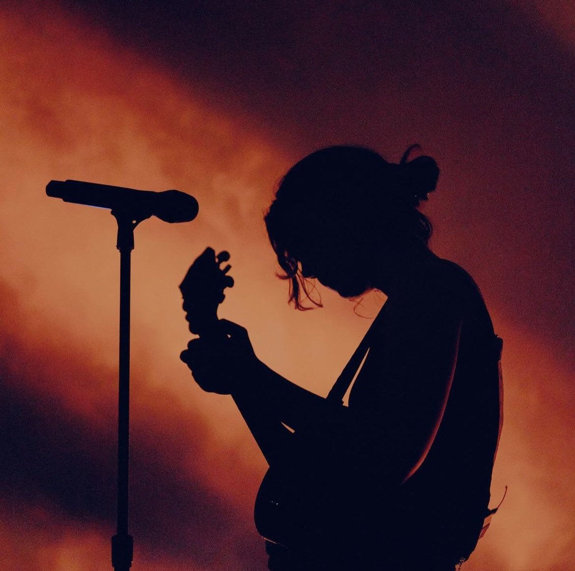 Gracie on the Australian leg of the Good Riddance tour, photographed by Lauren Tepfer ♥️